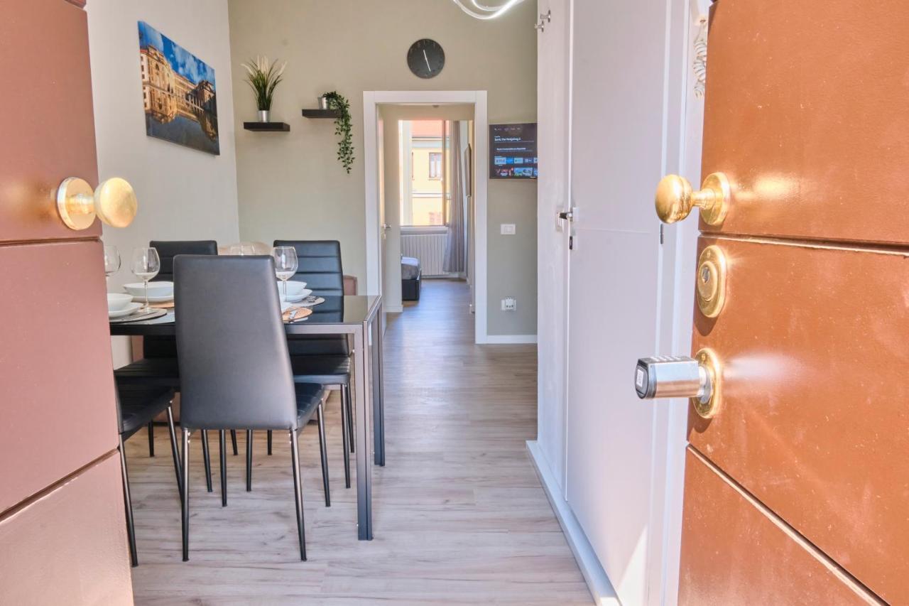 Monza-Centro Modern Flat Near Train Station Apartment ภายนอก รูปภาพ