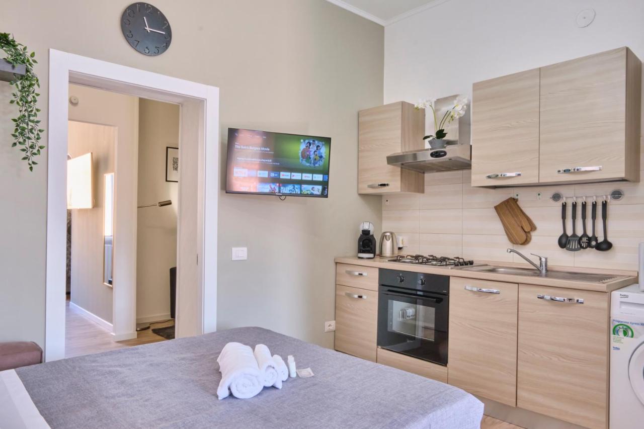 Monza-Centro Modern Flat Near Train Station Apartment ภายนอก รูปภาพ